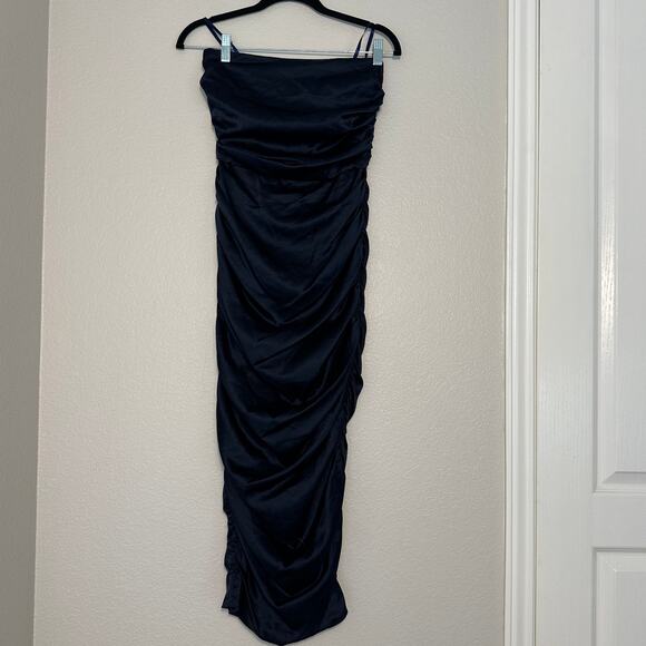 Veronica Beard Navy Kupa Strapless Ruched Silk Dress, Wedding Guest, size 2 - Picture 3 of 11